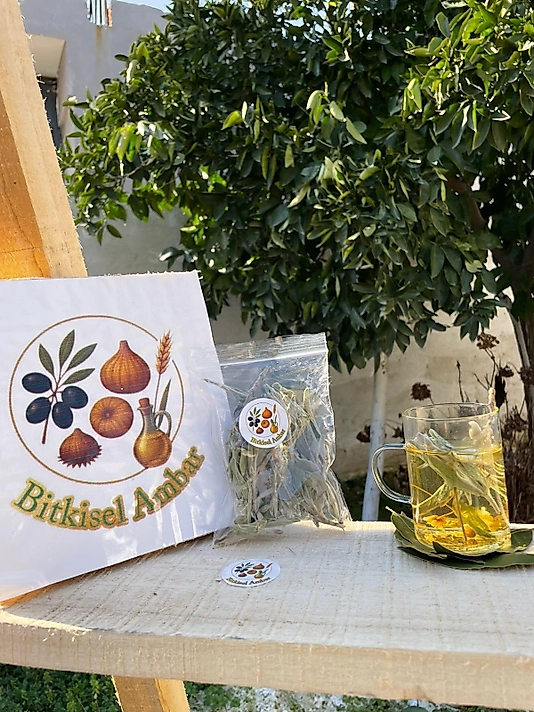 Kurutulmuş ada çayı